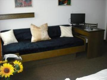 Hotel Wiesbadener Hof Щутгарт Екстериор снимка